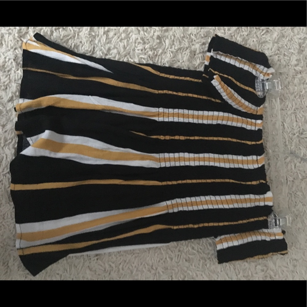 Pacsun Off the shoulder top